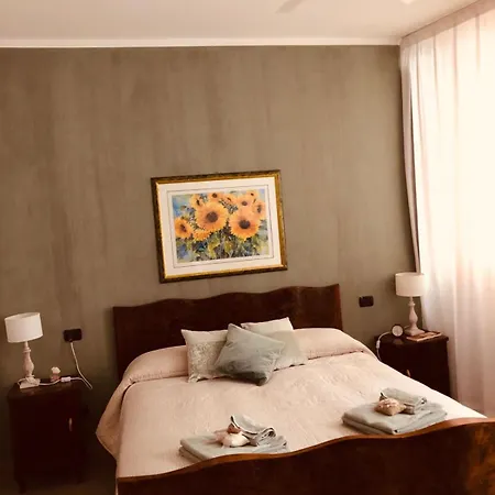 Bed & Breakfast A Due Passi Dal Castello *