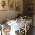 לינה וארוחת בוקר A Due Passi Dal Castello סומה לומברדו
