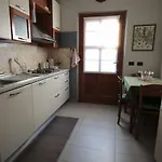 לינה וארוחת בוקר A Due Passi Dal Castello *