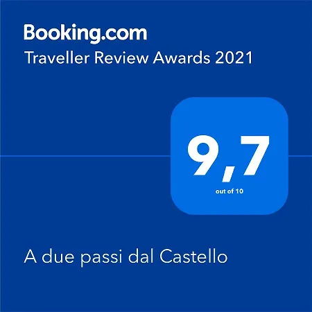 A Due Passi Dal Castello * סומה לומברדו