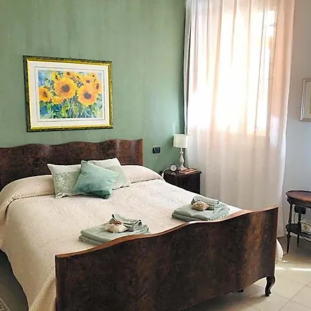 Bed & Breakfast A Due Passi Dal Castello *