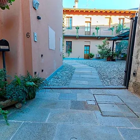 A Due Passi Dal Castello * Somma Lombardo