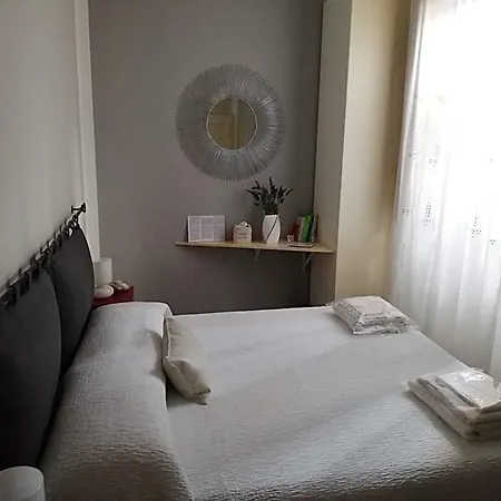 Bed & Breakfast A Due Passi Dal Castello Somma Lombardo