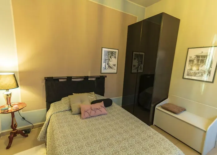 Bed & Breakfast A Due Passi Dal Castello *
