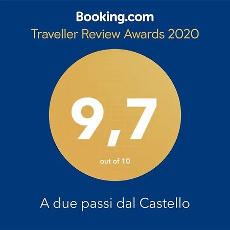 A Due Passi Dal Castello Frühstückspension *